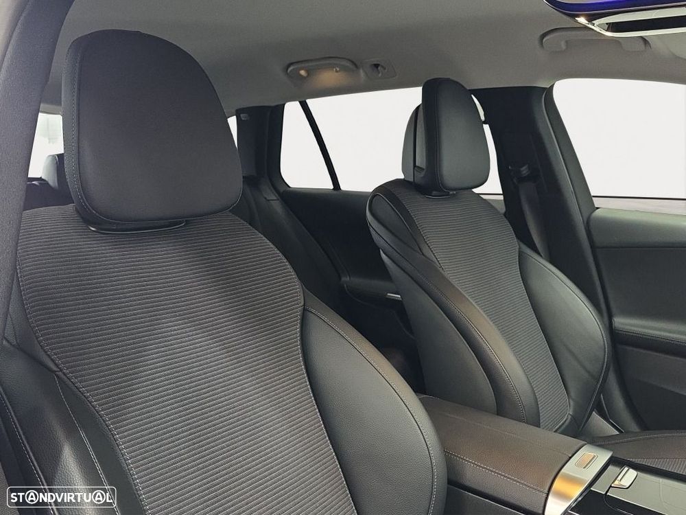 Mercedes-Benz C 220 - 12