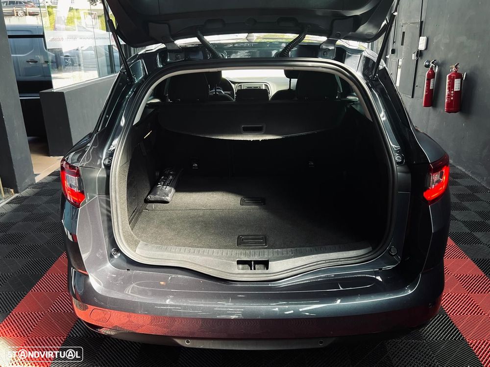Renault Mégane 1.5 Blue dCi Limited - 39