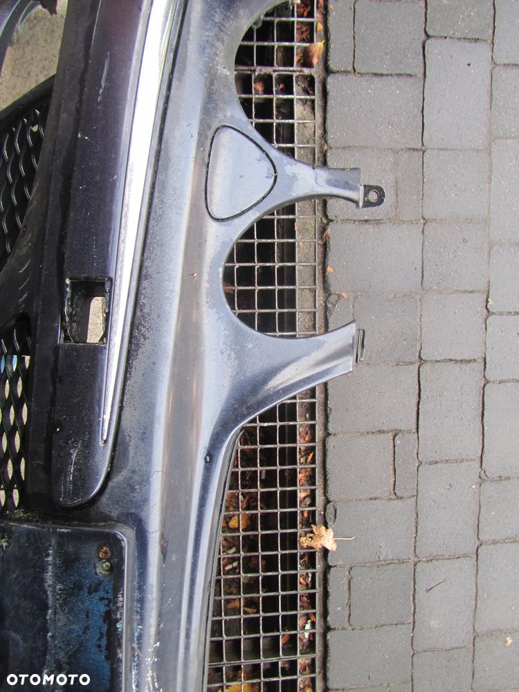 zderzak 211 - 4