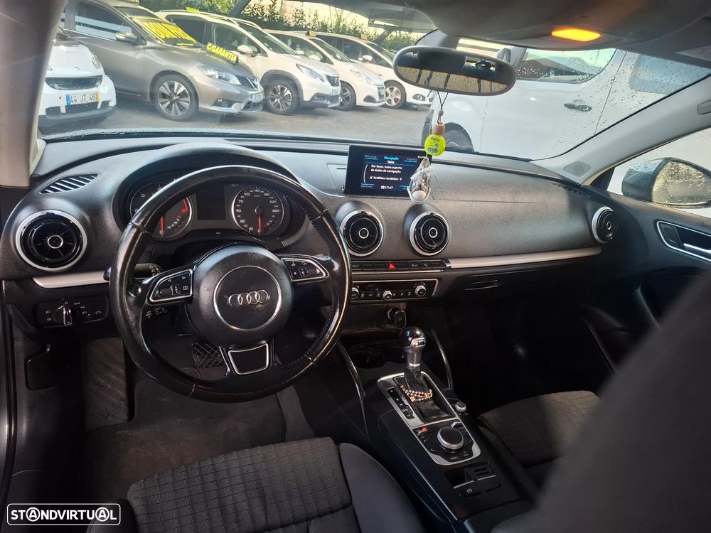 Audi A3 1.6 TDI S-line S tronic - 14