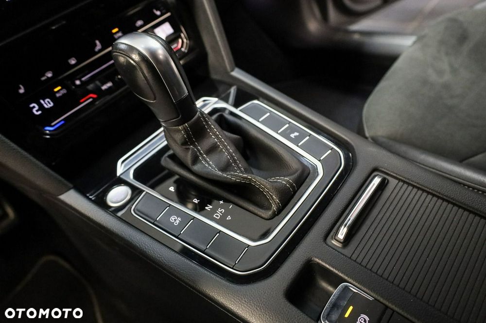 Volkswagen Arteon 2.0 TSI R-Line DSG - 21