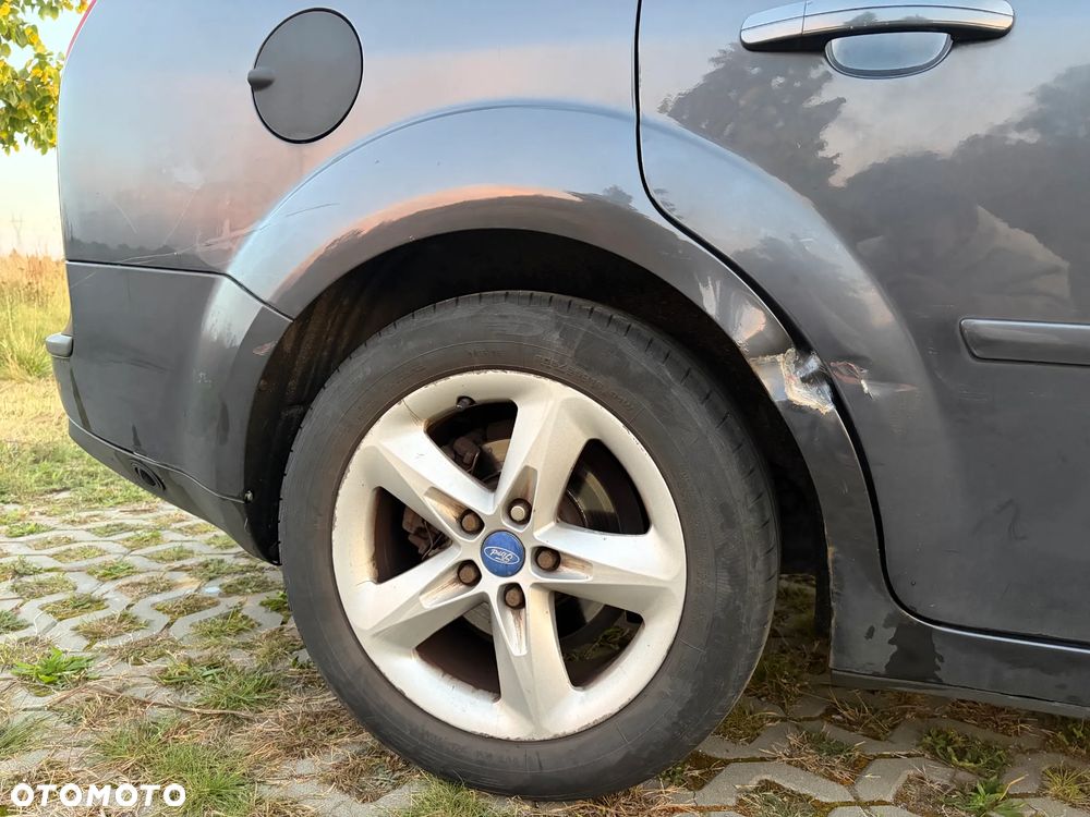 Ford Focus - 10