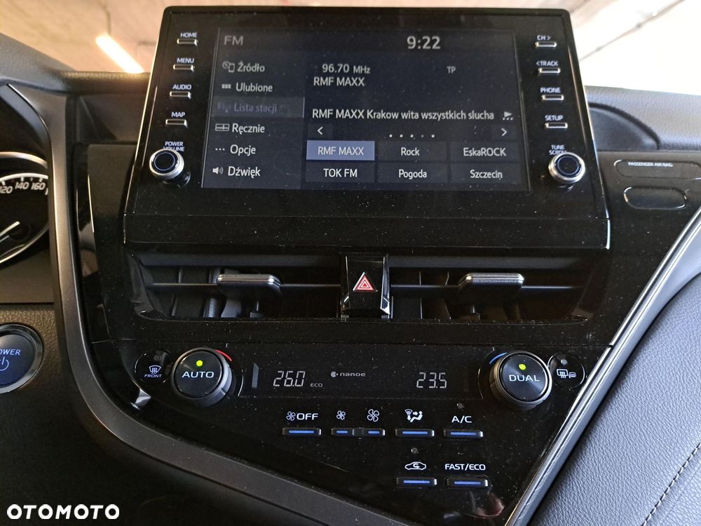 Toyota Camry 2.5 Hybrid Prestige CVT - 17