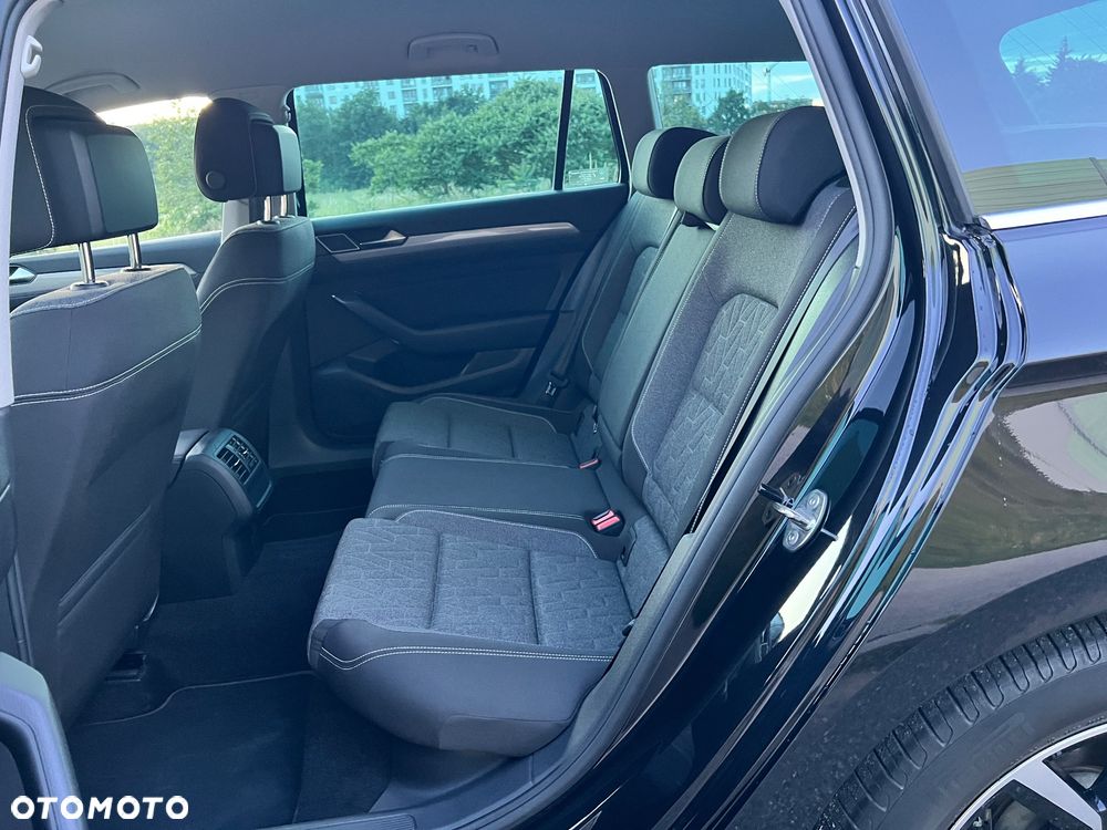 Volkswagen Passat 2.0 TSI Business DSG - 14