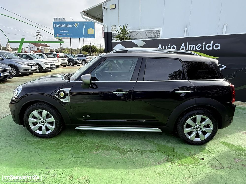 MINI Countryman Cooper SE ALL4 Auto - 6