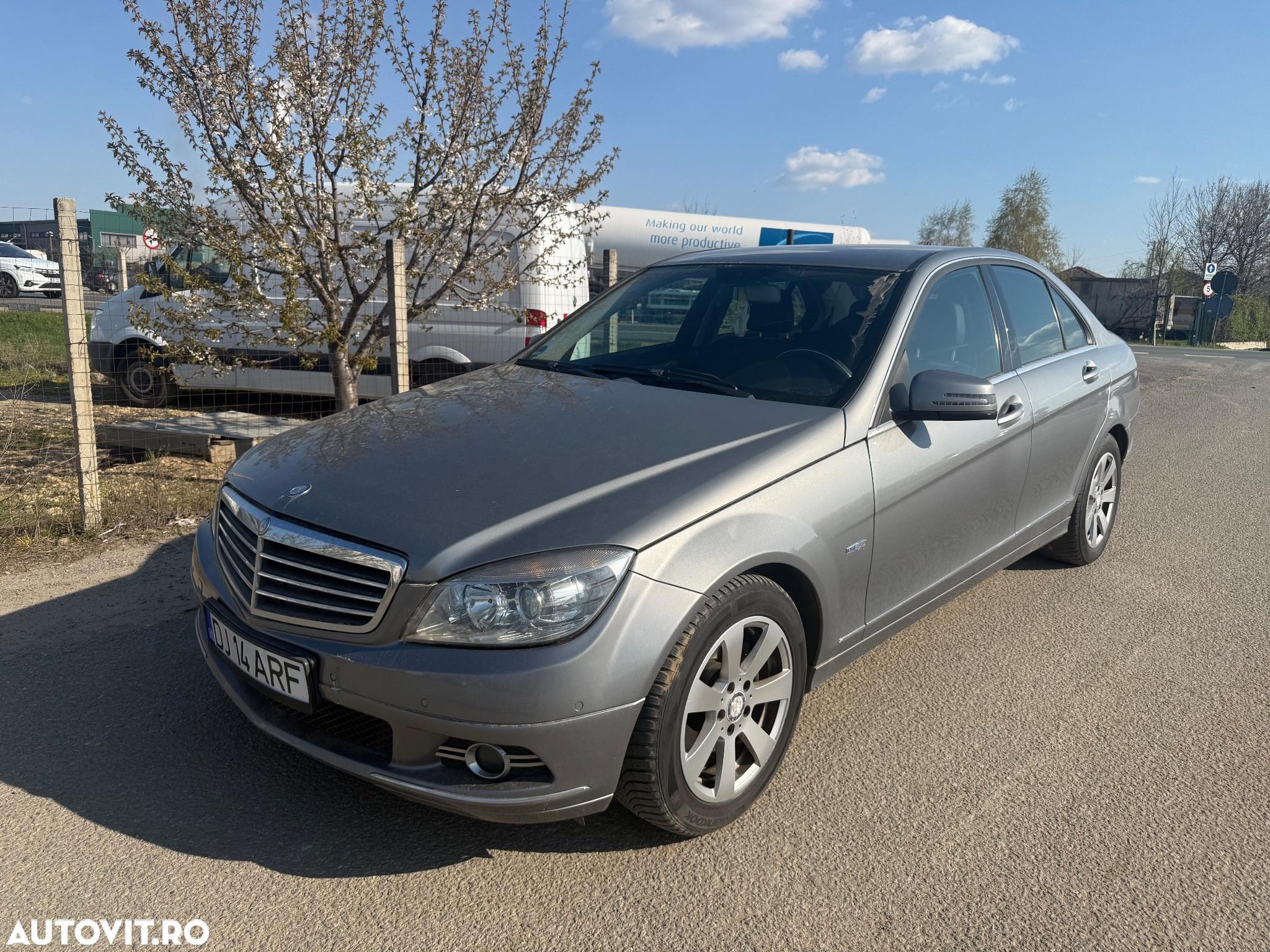 Mercedes-Benz C - 6