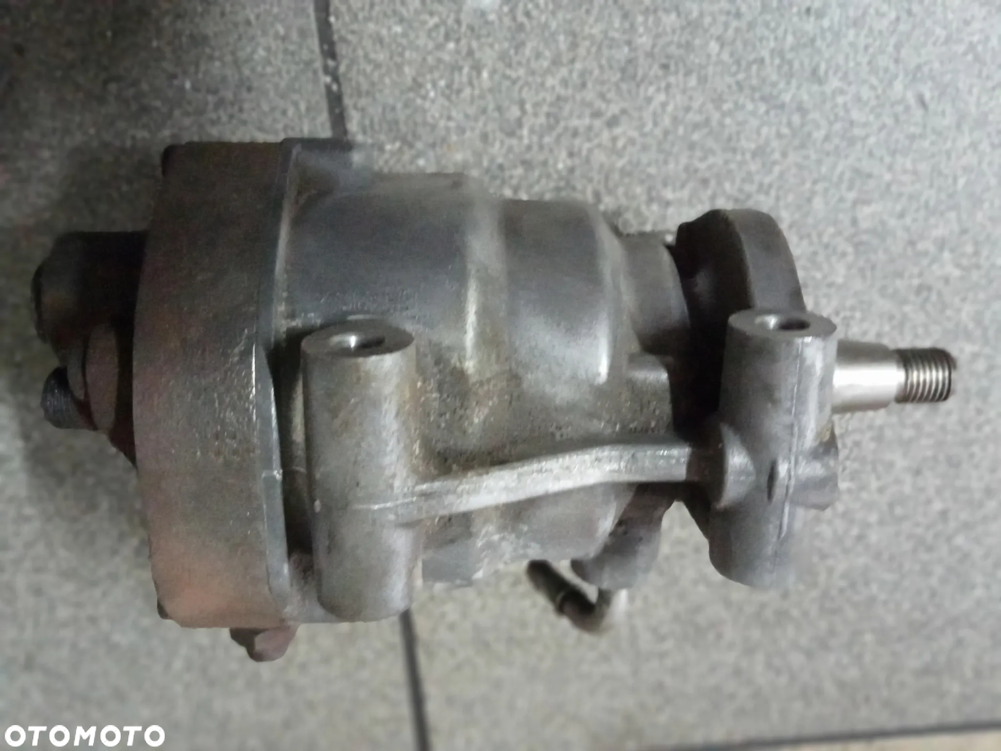 pompa wtryskowa clio megane 1.5 dci delphi 8200057225 - 2