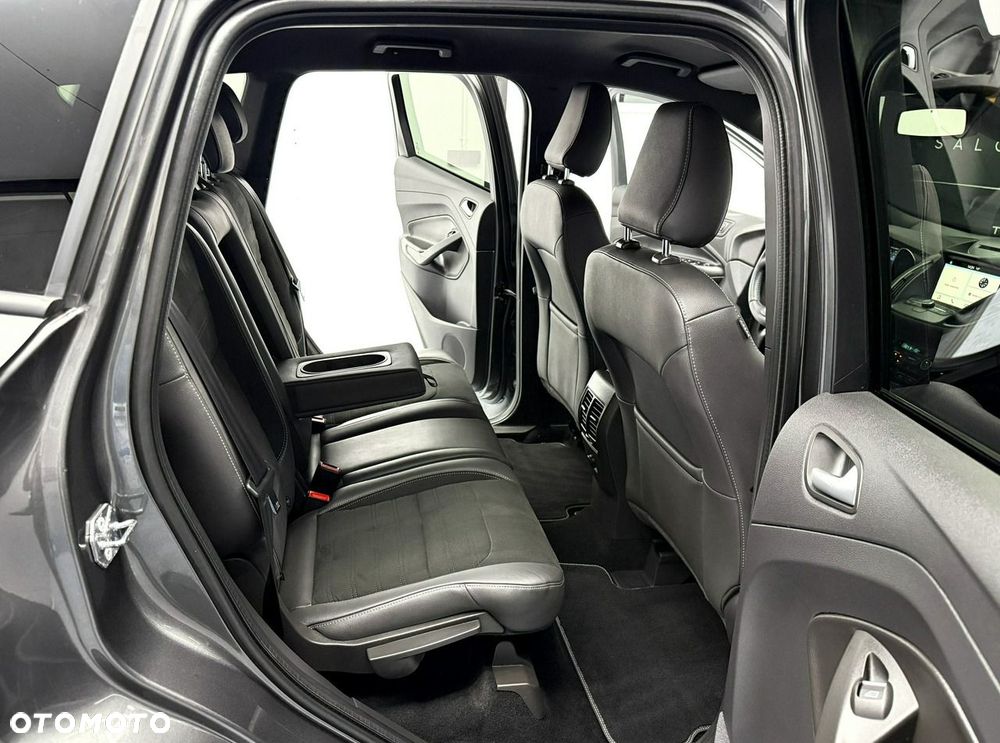 Ford Kuga 1.5 EcoBoost 2x4 Business Edition - 21