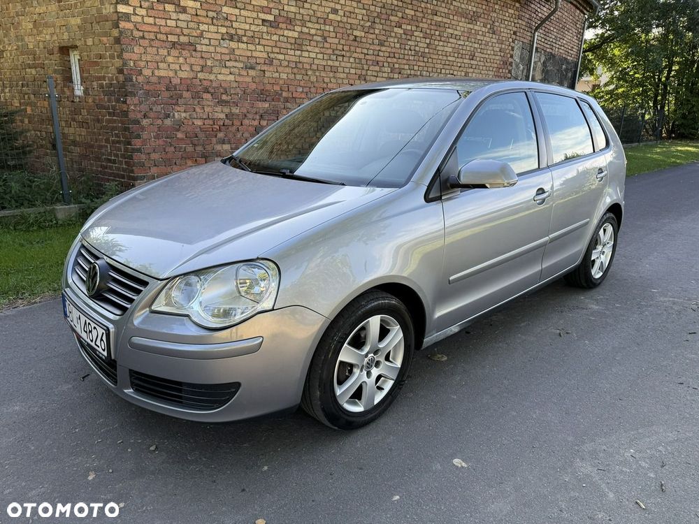 Volkswagen Polo 1.4 16V Comfortline - 31