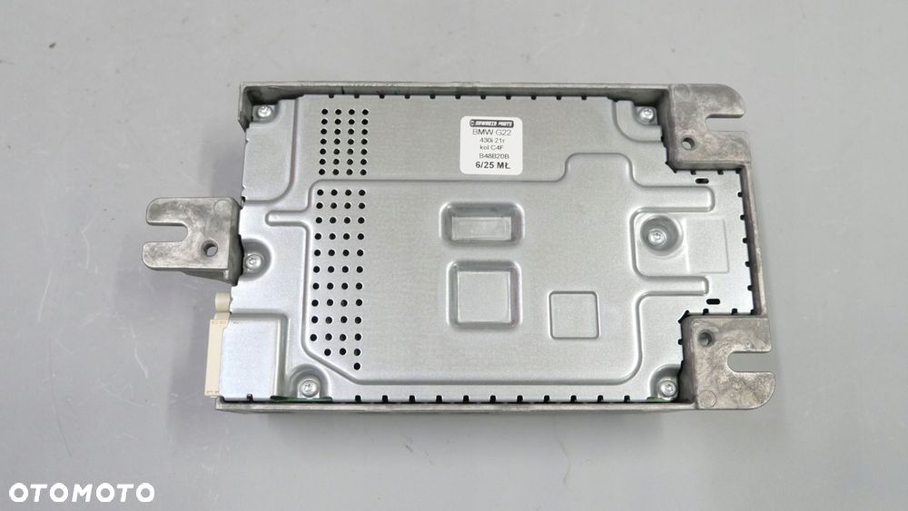 bmw g20 g30 wzmacniacz audio mid dab harman 5a2d564 - 7