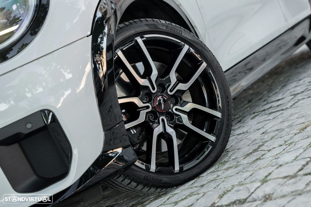 MINI 5 Portas Cooper Premium JCW Auto - 37