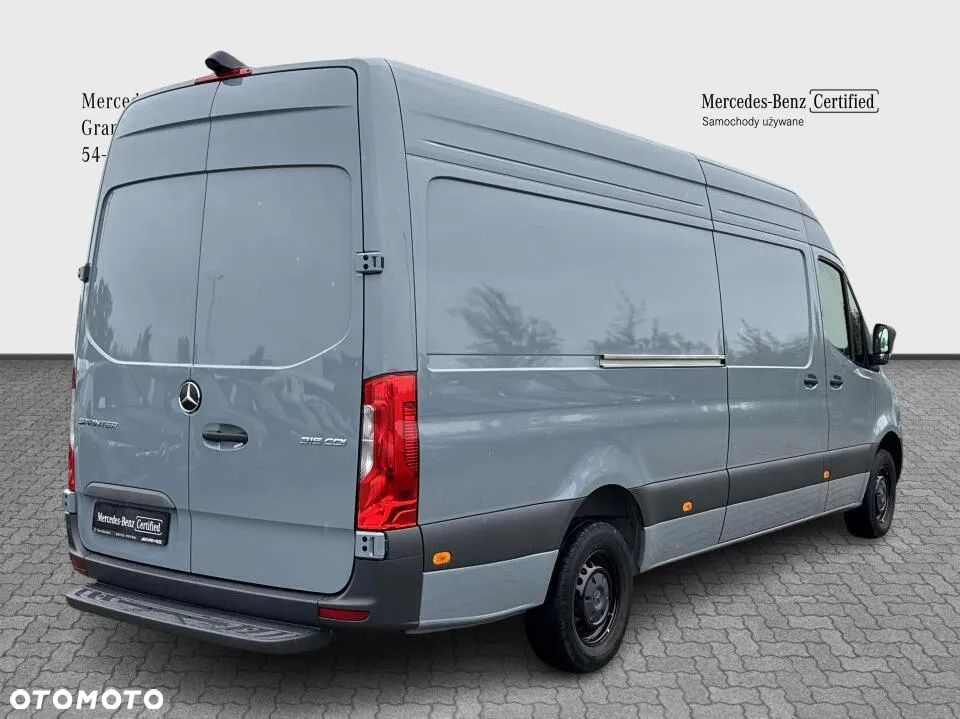 Mercedes-Benz Sprinter - 6