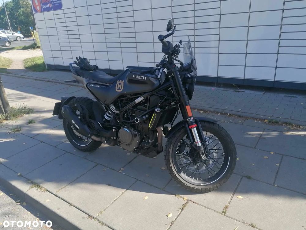 Husqvarna Svartpilen - 20