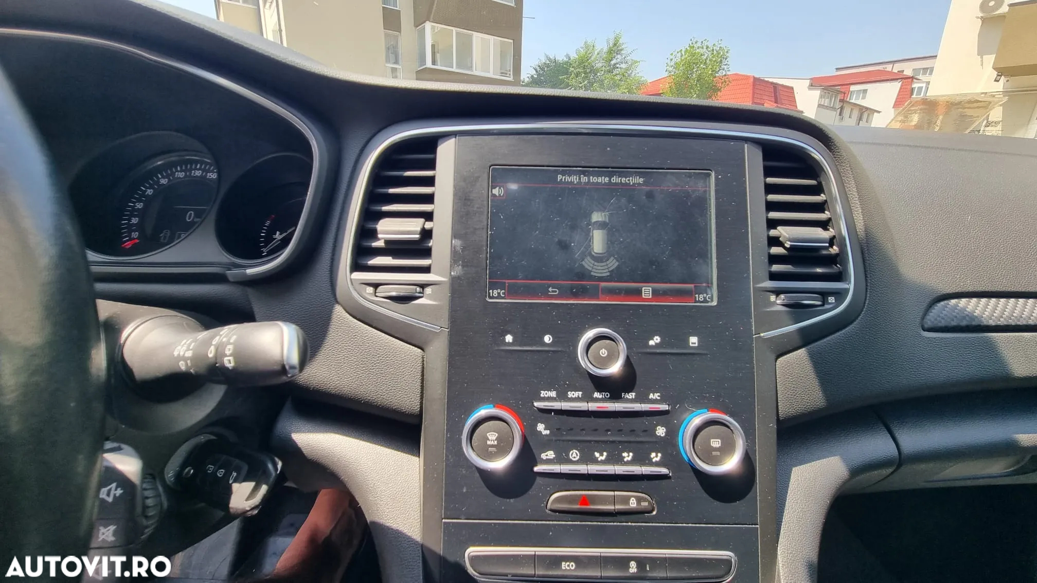 Renault Megane Energy dCi EDC Zen - 13