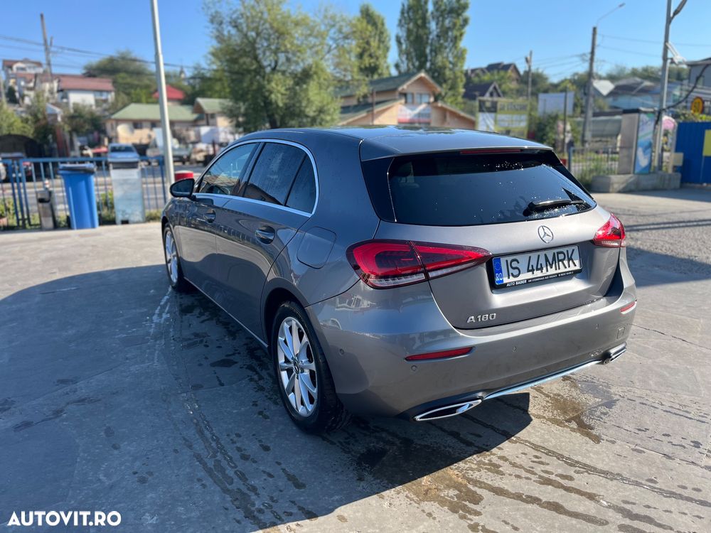 Mercedes-Benz A - 6