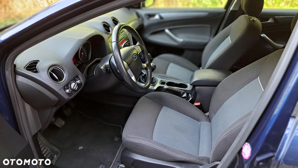 Ford Mondeo 1.6 TDCi Gold X - 11