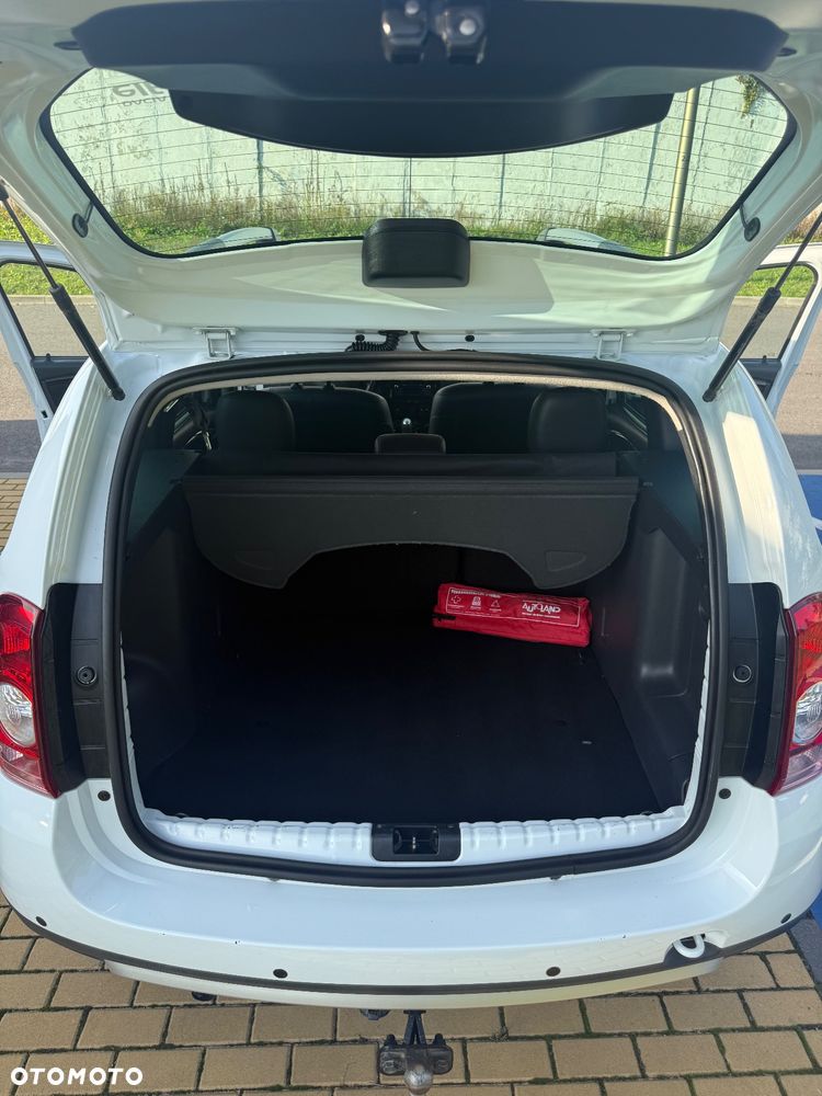 Dacia Duster 1.6 16V 4x2 Prestige - 26