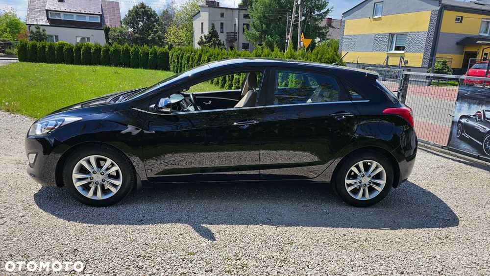 Hyundai i30 1.6 Automatik Trend - 20