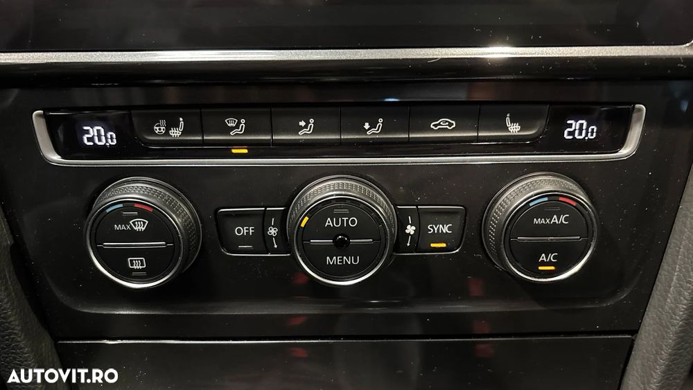 Volkswagen Golf 1.4 TSI (BlueMotion Technology) Highline - 22