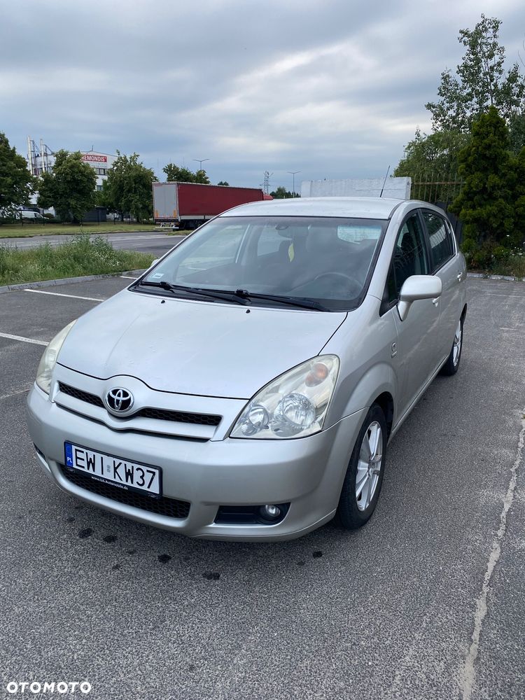 Toyota Corolla Verso 1.8 Prestige + 7os - 1