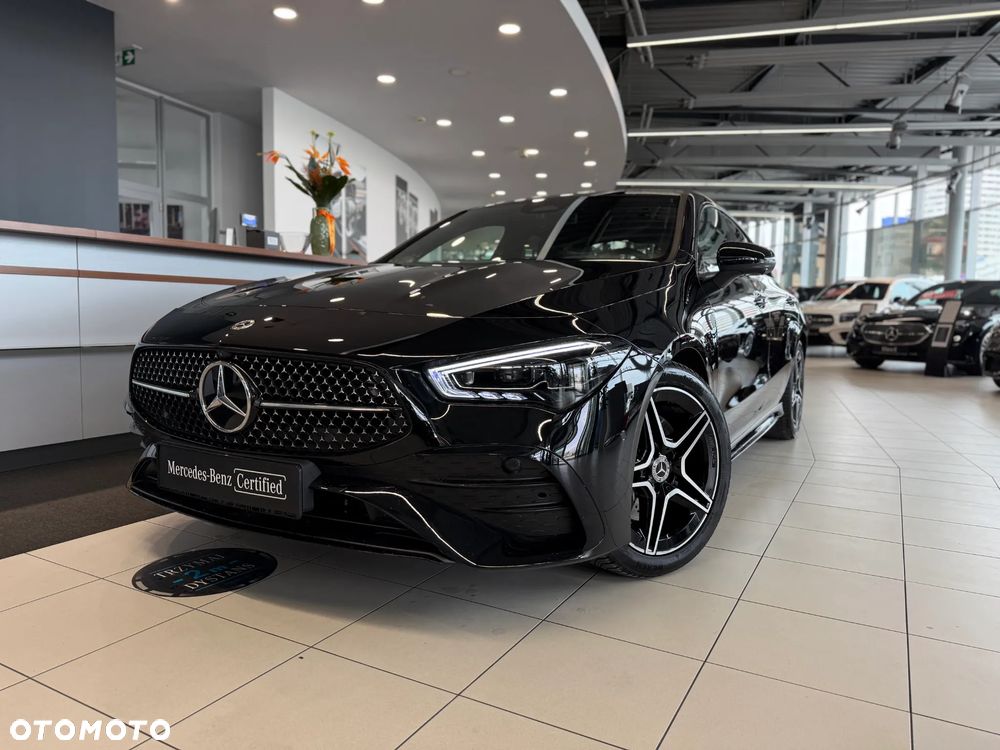 Mercedes-Benz CLA 200 AMG Line 7G-DCT - 1