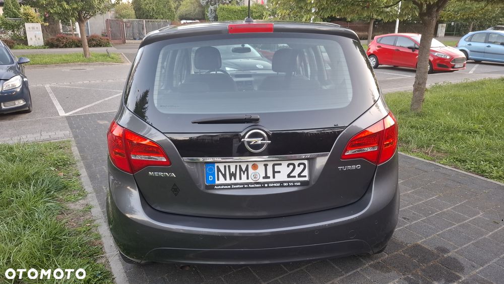 Opel Meriva - 8