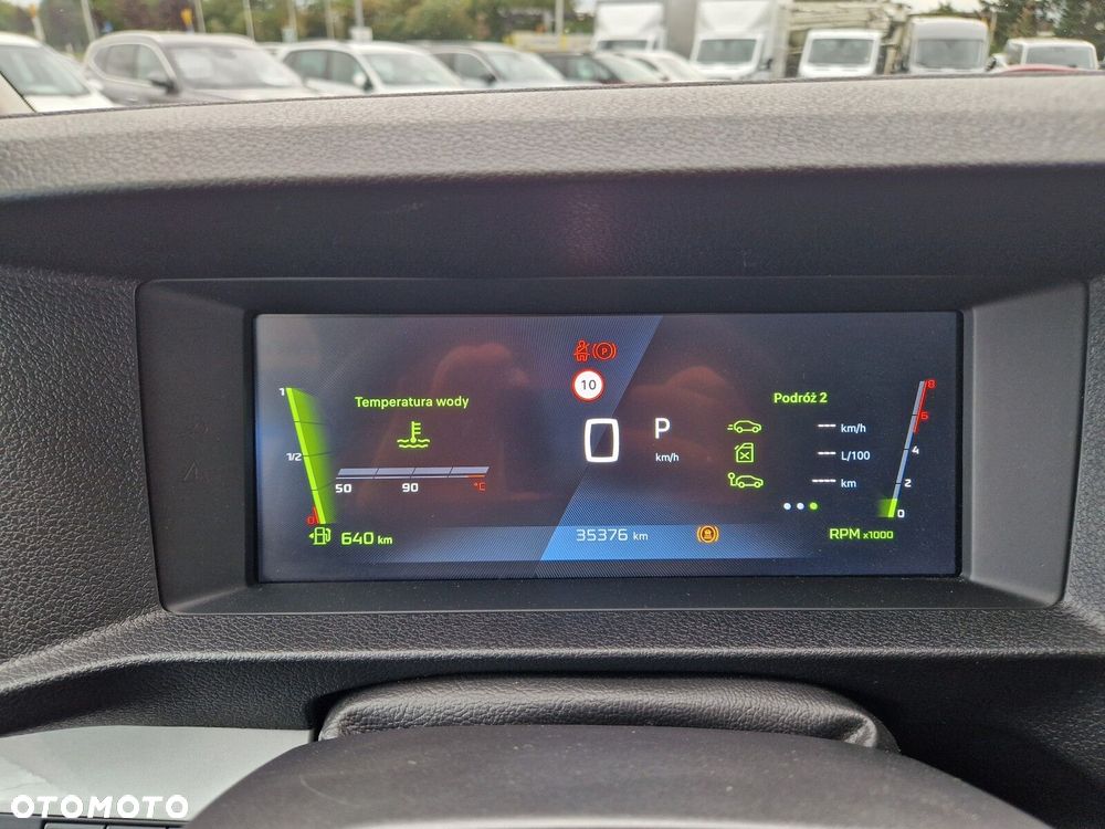 Peugeot Traveller 2.0 BlueHDi Long Business EAT8 - 24