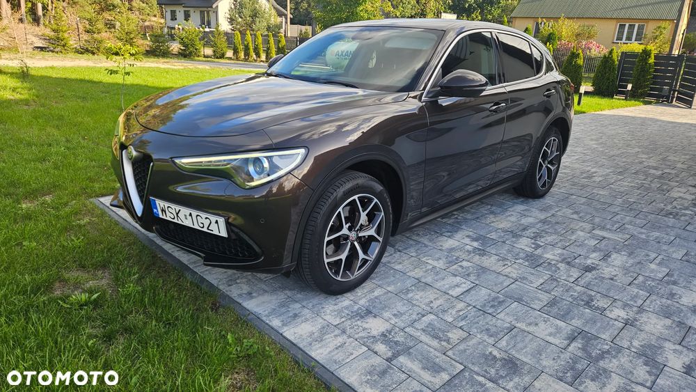 Alfa Romeo Stelvio - 20