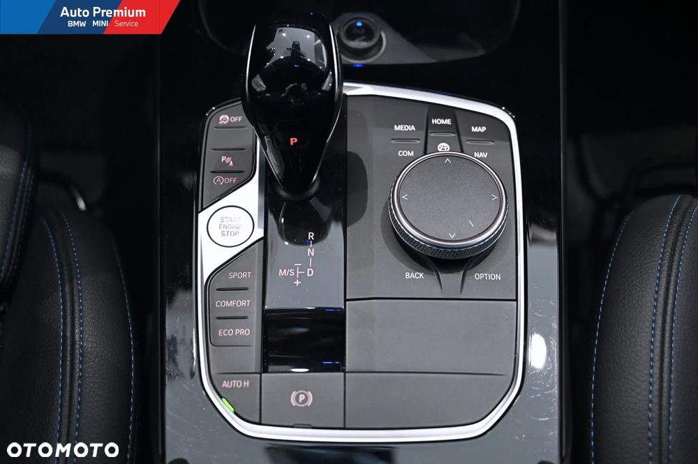 BMW Seria 1 118i - 19