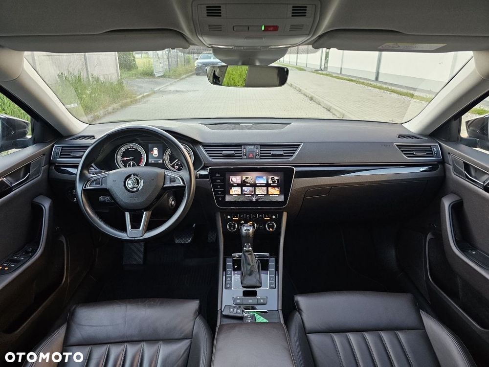 Skoda Superb 2.0 TDI 4x4 L&K DSG - 20