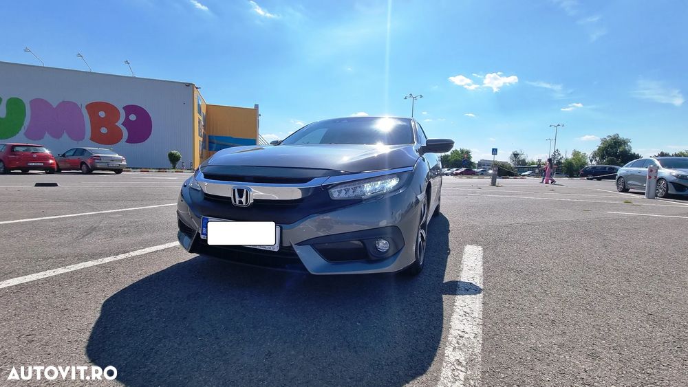 Honda Civic 1.5 VTEC Turbo CVT Executive - 2
