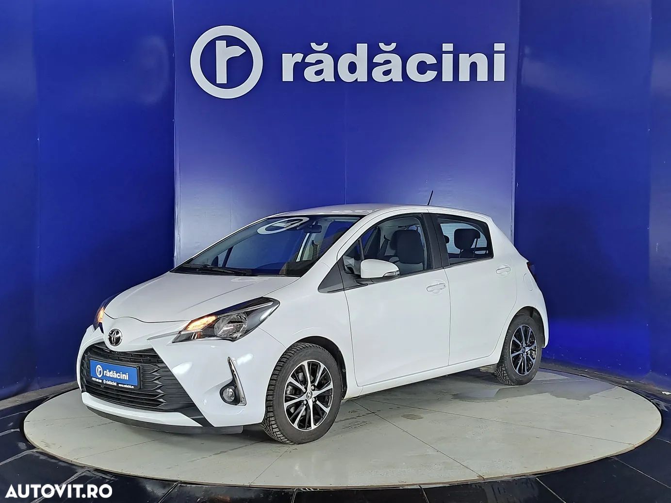Toyota Yaris - 1