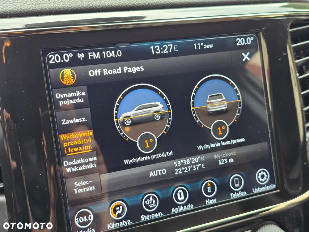 Jeep Grand Cherokee - 16