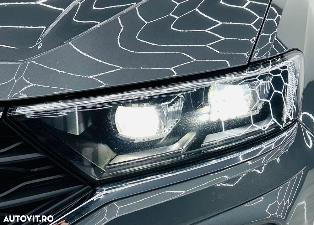 Volkswagen T-Roc 1.6 TDI SCR UNITED - 10