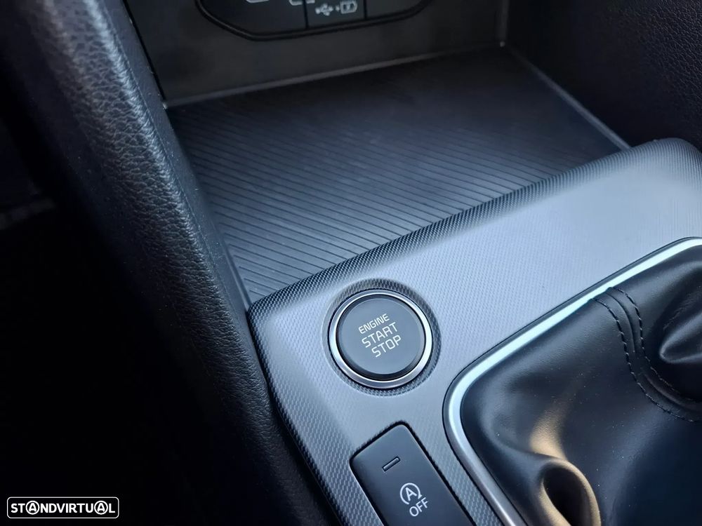 Kia Sportage 1.6 T-GDI Drive - 35