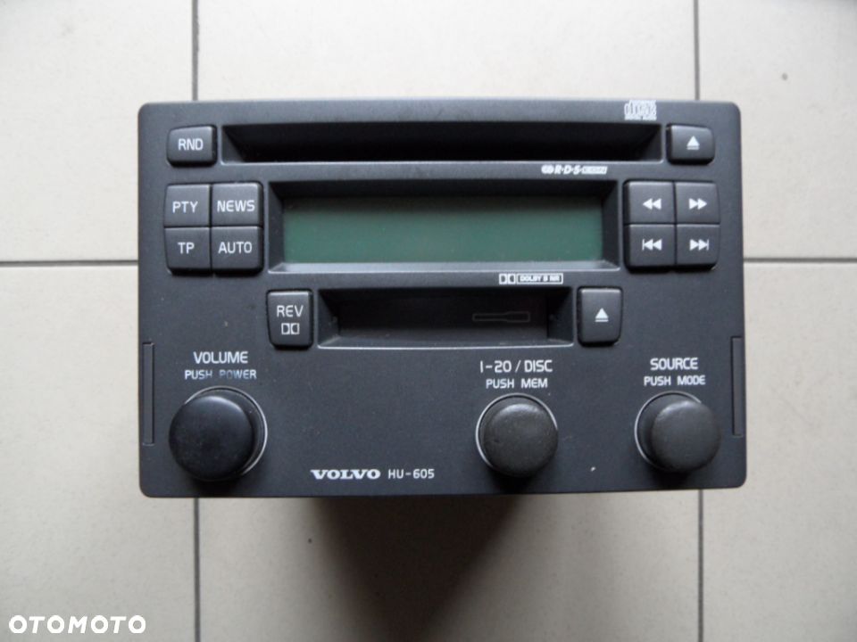 RADIO VOLVO V40 30887084 - 1