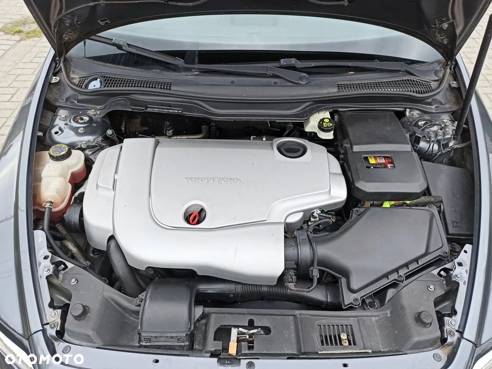 Volvo V50 D5 DPF Momentum - 9