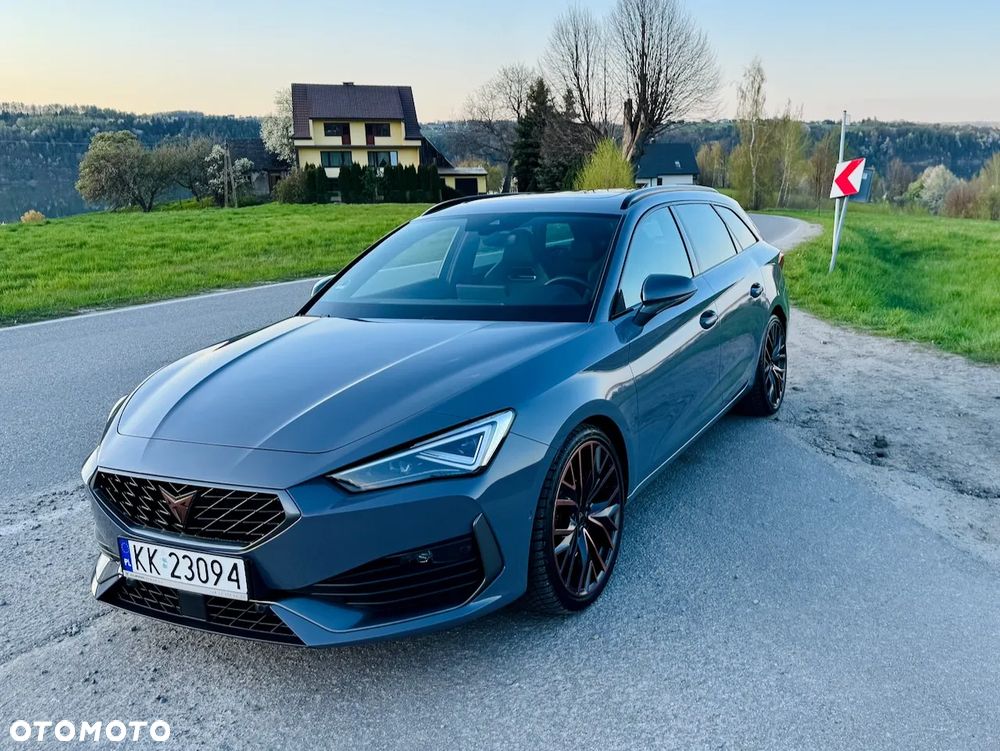 Cupra Leon Sportstourer 2.0 TSI 4Drive VZ DSG - 8