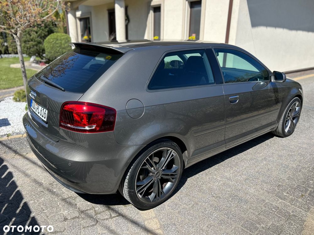 Audi A3 3-drzwiowe 1.6 TDI Attraction - 7