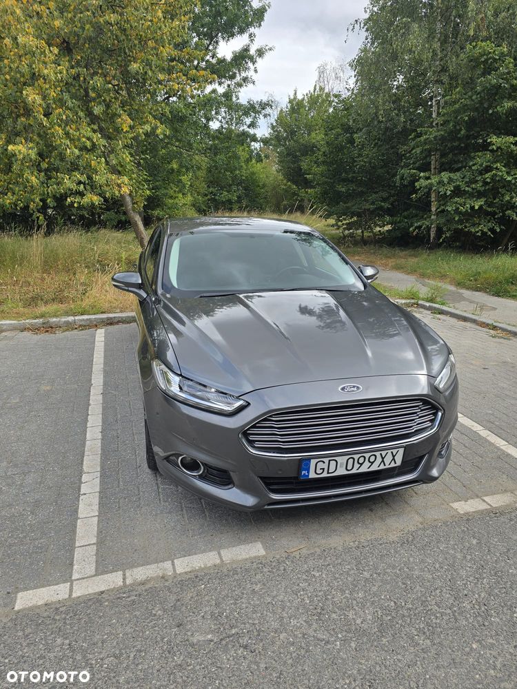 Ford Fusion 2.0 EcoBoost Titanium - 16