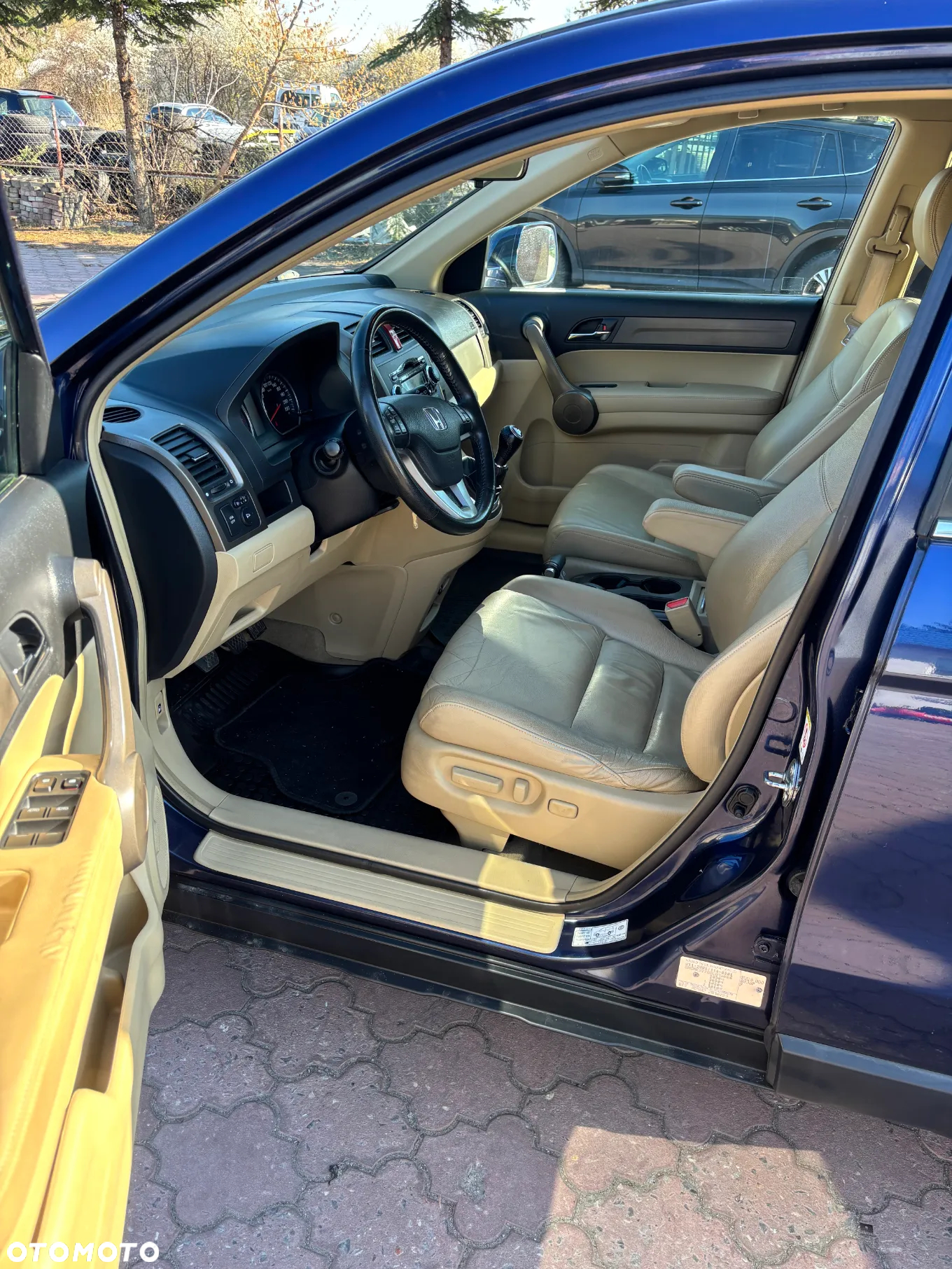 Honda CR-V - 13