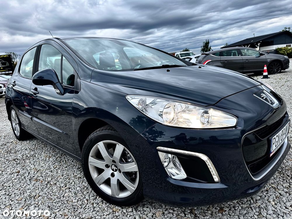 Peugeot 308 1.6 HDi Premium - 17