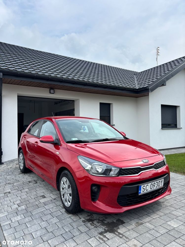 Kia Rio - 1