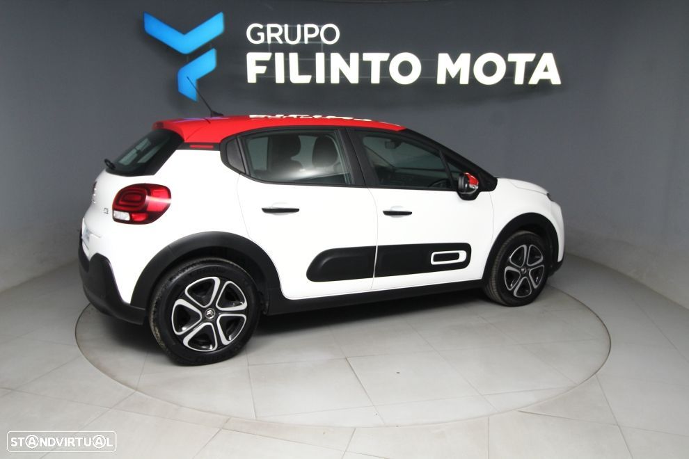 Citroën C3 1.2 PureTech Shine - 2