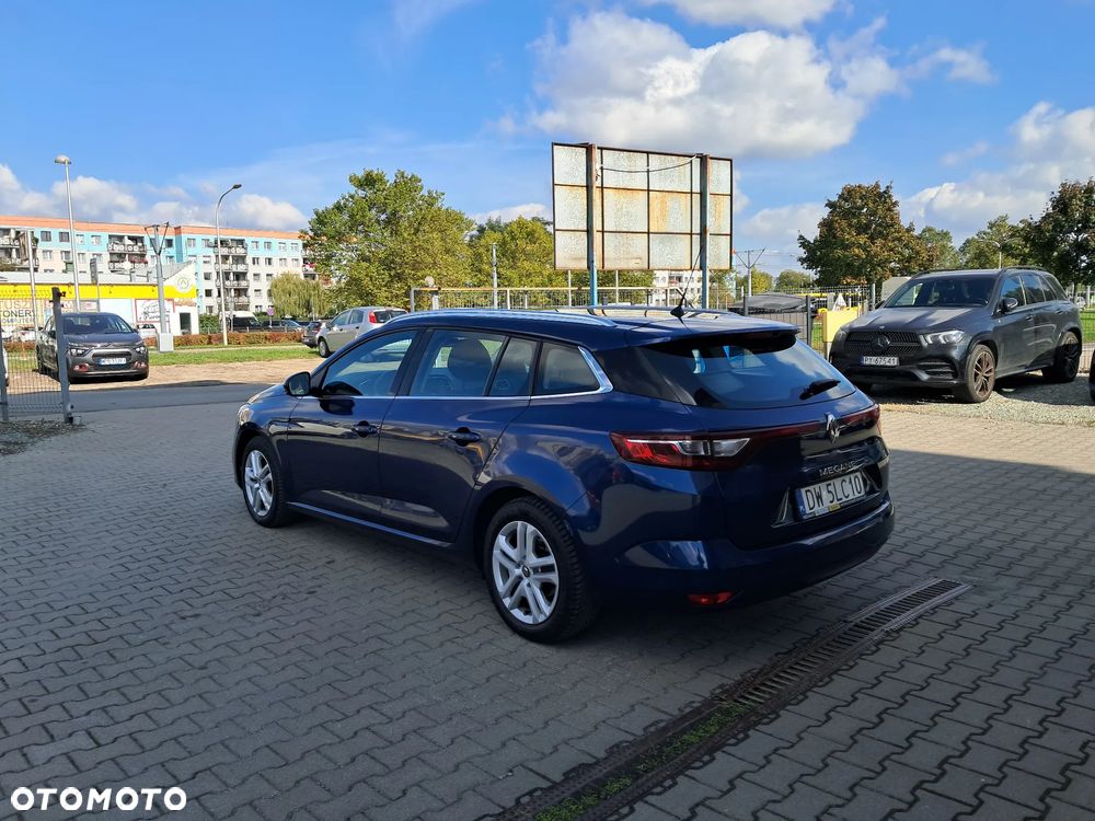 Renault Megane 1.5 Blue dCi Business - 3