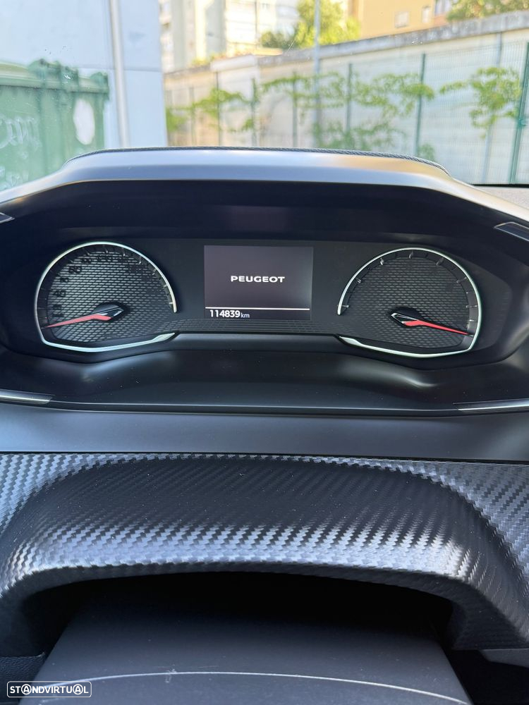 Peugeot 208 1.2 PureTech Active Pack - 2