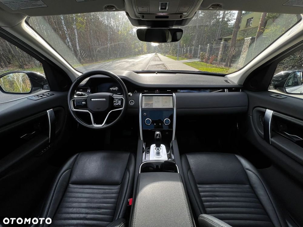 Land Rover Discovery Sport 2.0 P250 mHEV Dynamic HSE - 17