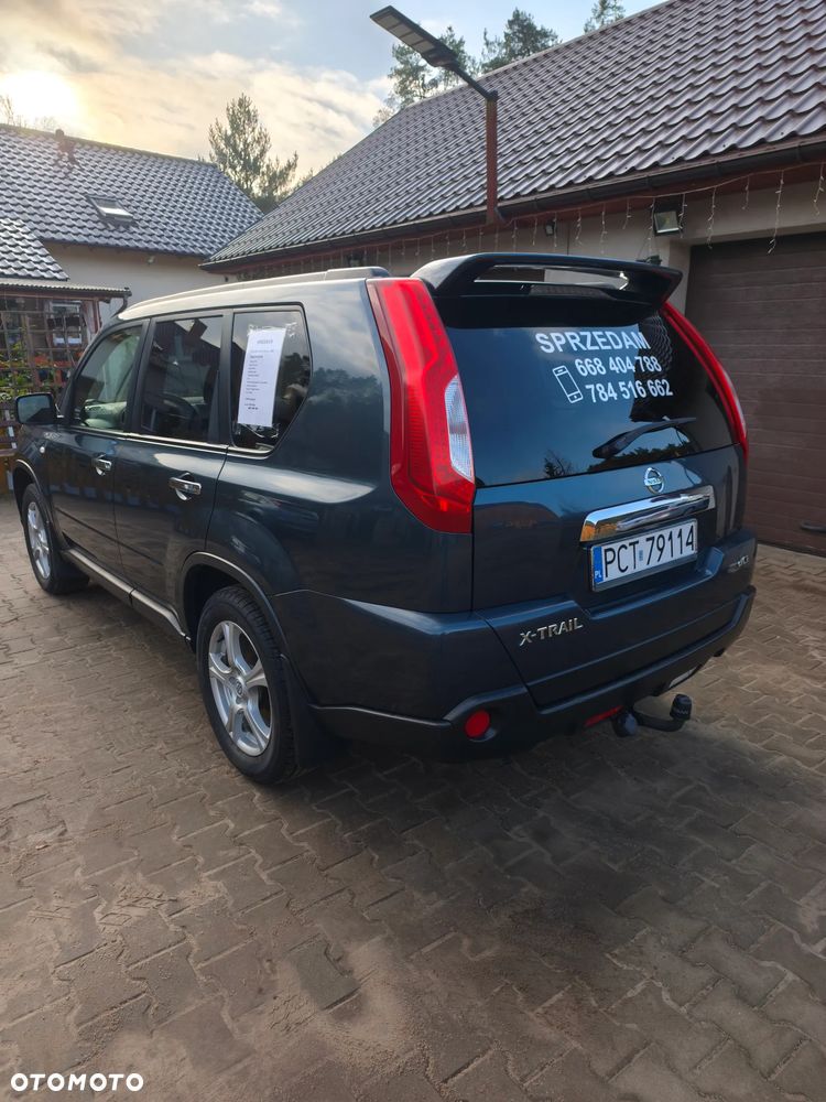Nissan X-Trail 2.0 dCi SE - 12