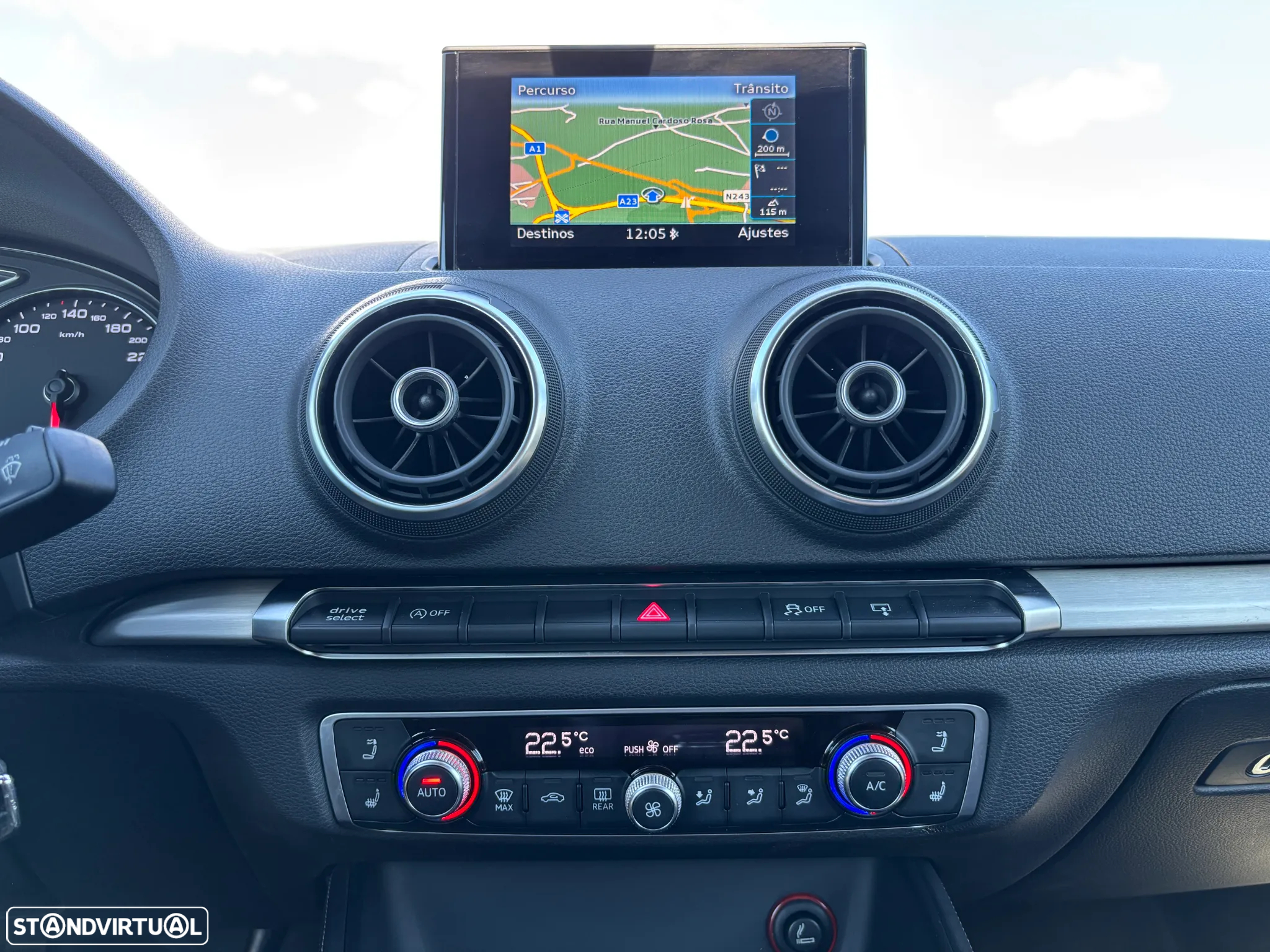 Audi A3 Cabrio 2.0 TDi S-line - 29