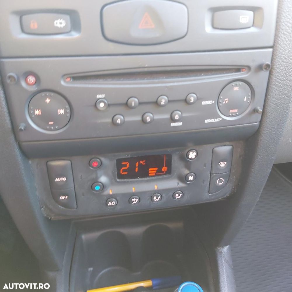 Renault Symbol Clio 1.5dCi Expression - 8